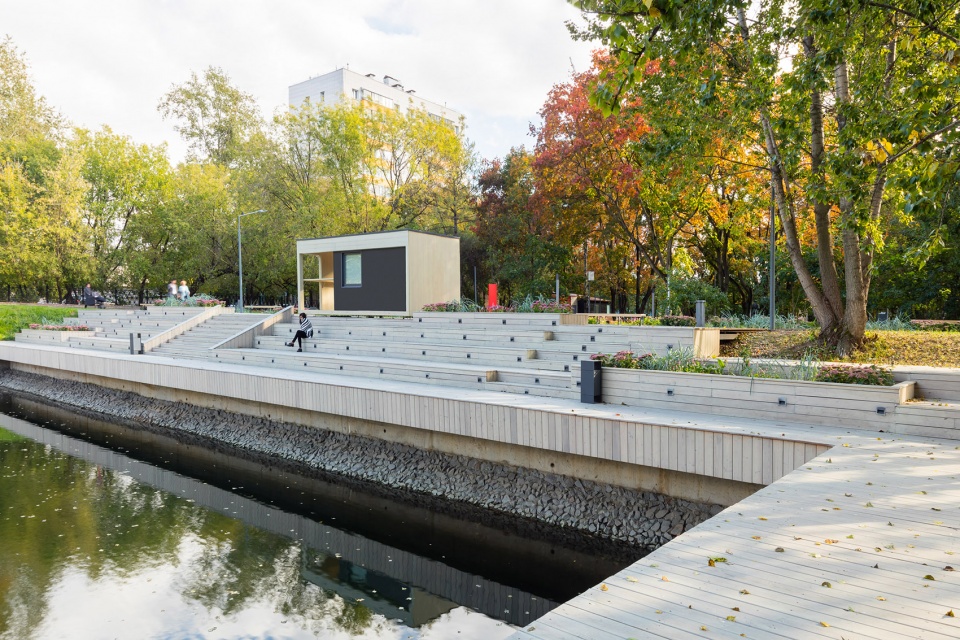 Krasnogvardeisky Ponds by WOWHAUS