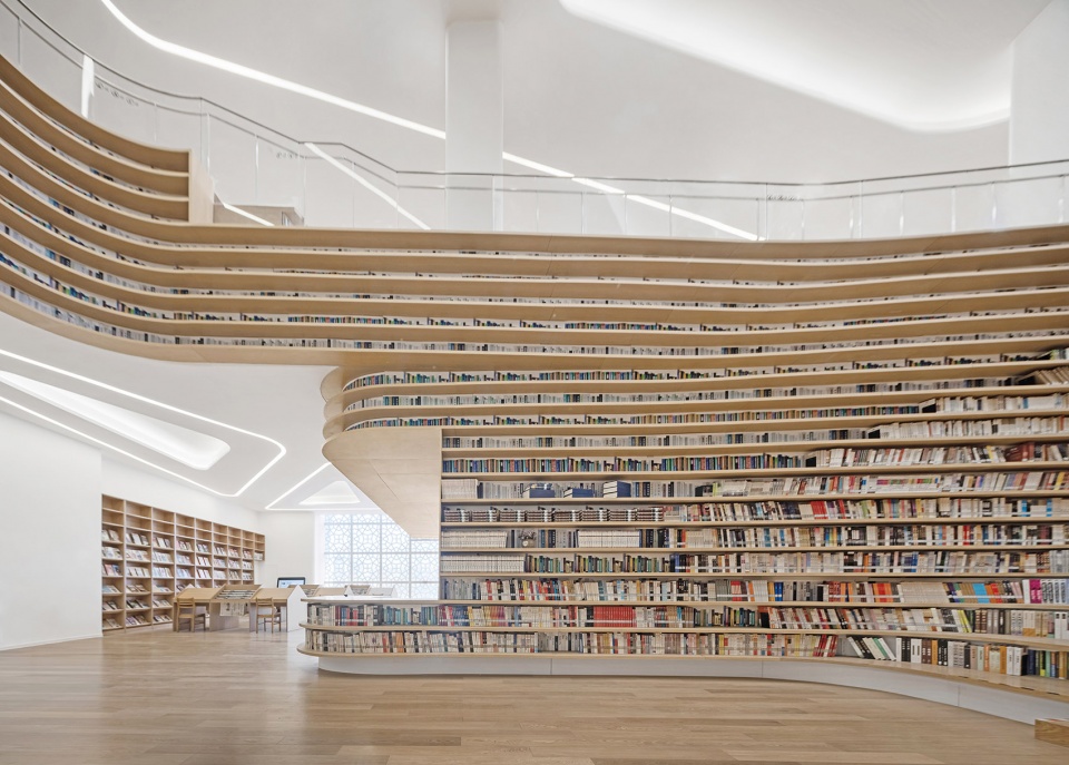 Terrace Library and Cave Museum UDG Very Studio