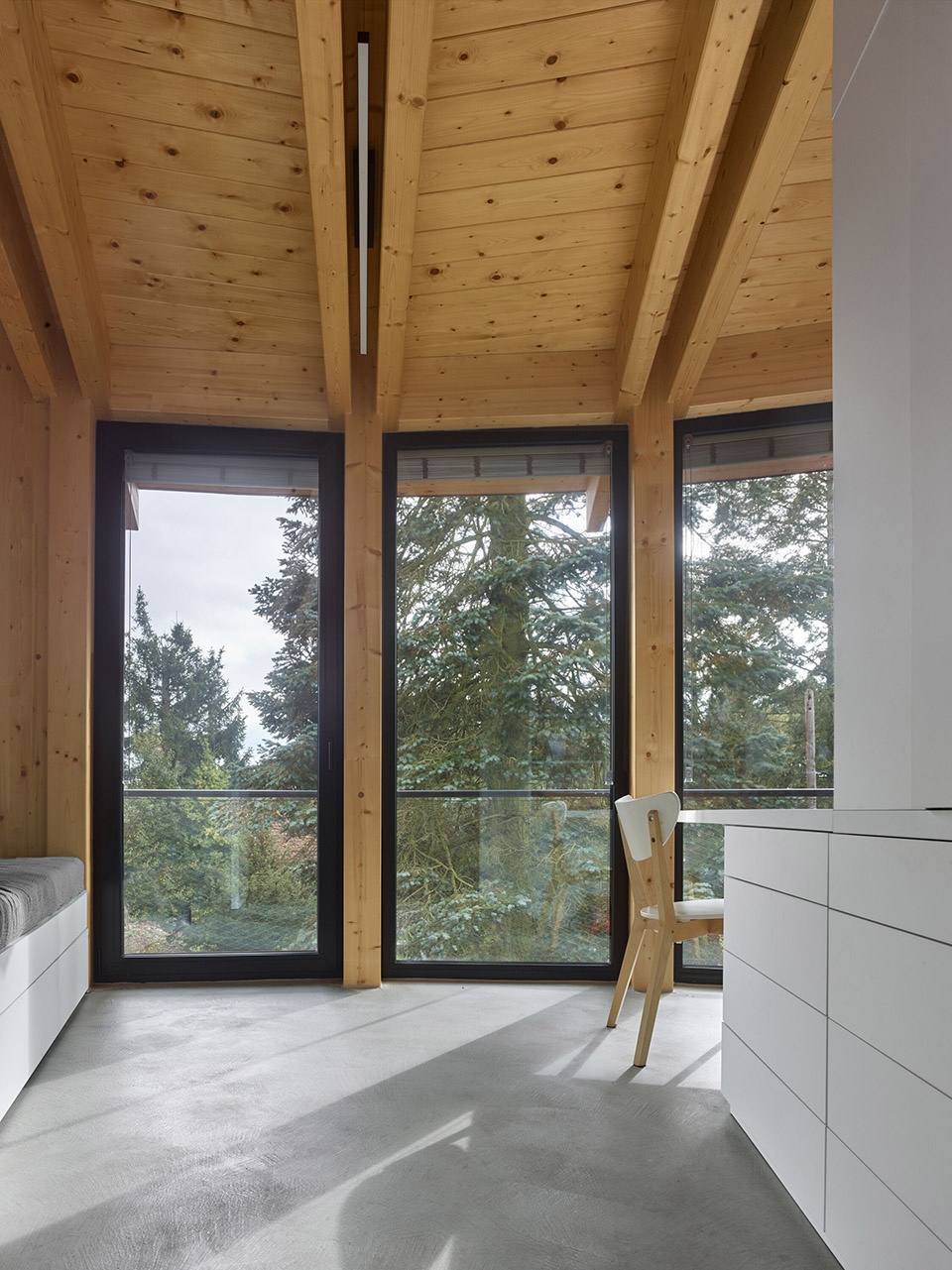 House that opens up to the sun by Stempel Tesar architekti