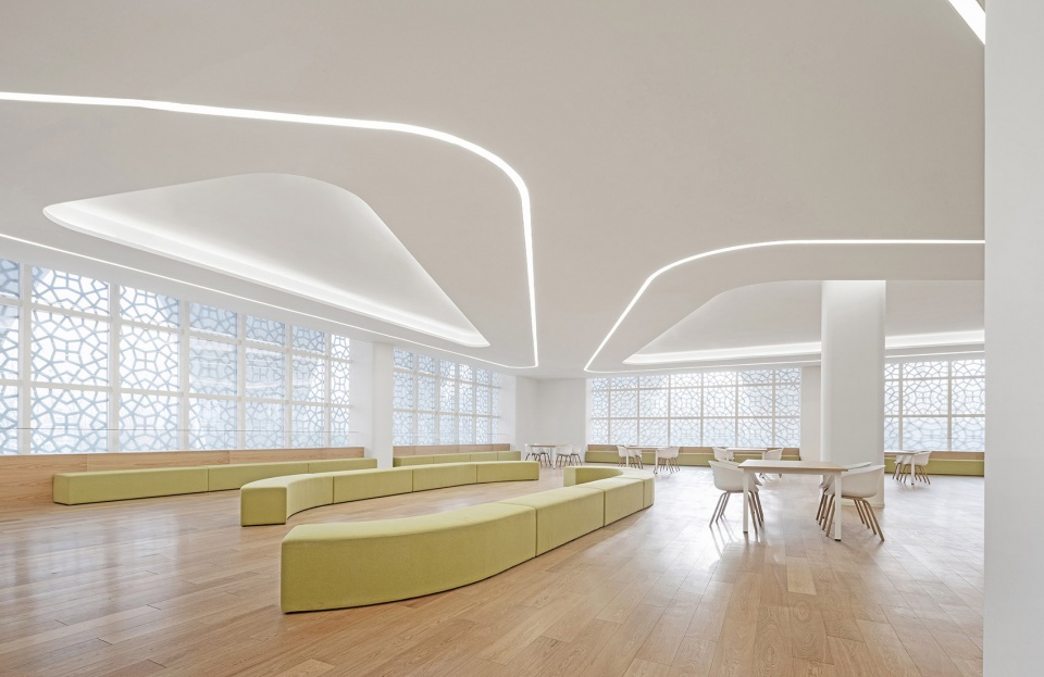 Terrace Library and Cave Museum UDG Very Studio