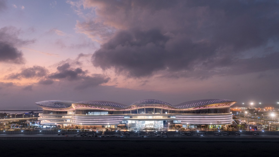 topic haikou international duty free city