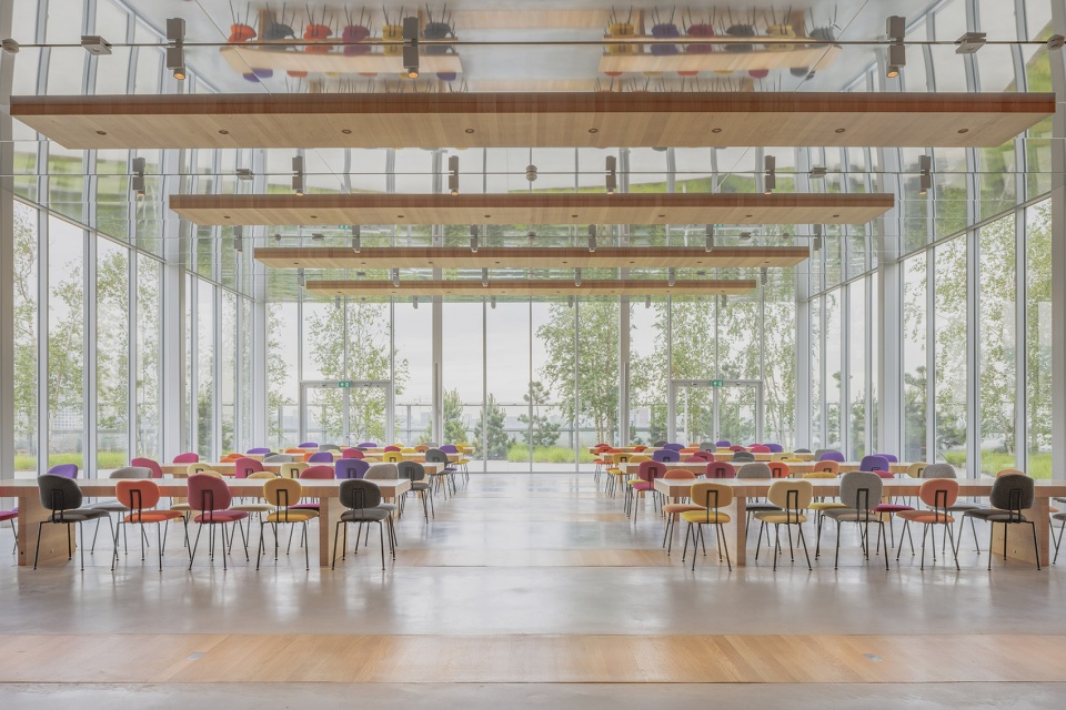 Café restaurant Renilde and Event room Coert concrete