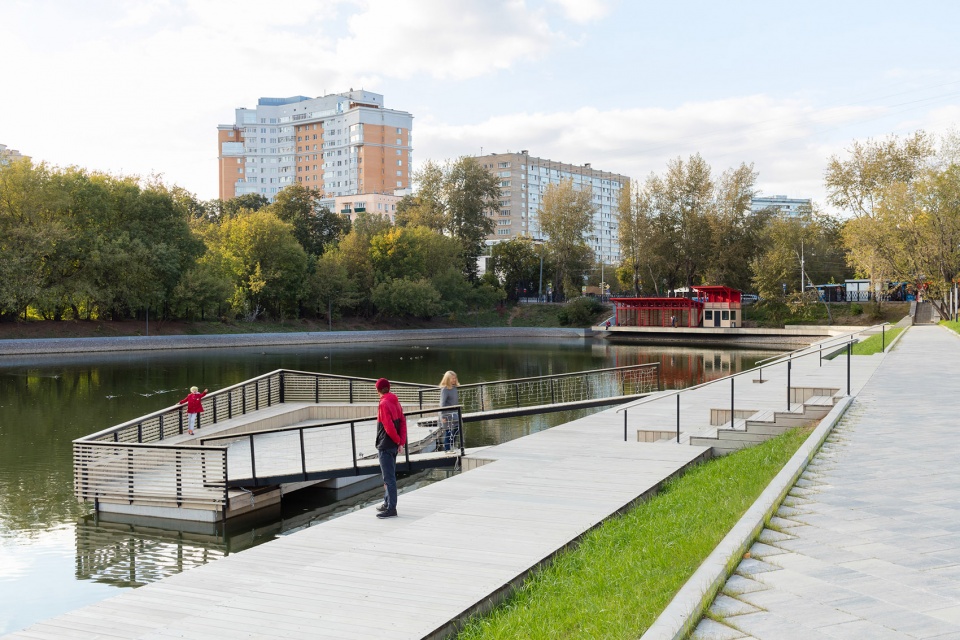 Krasnogvardeisky Ponds by WOWHAUS