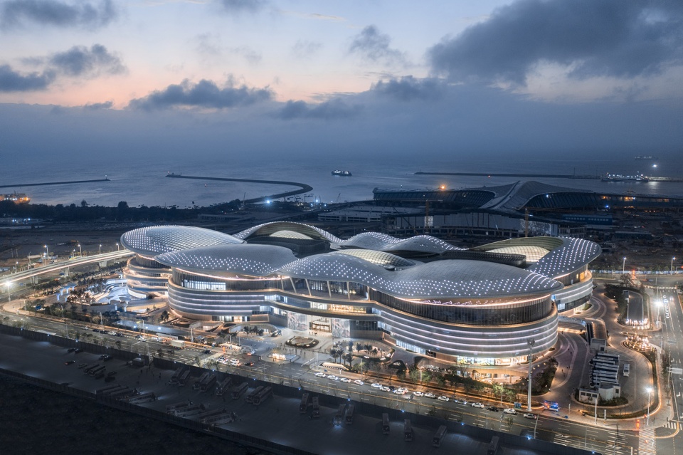 topic haikou international duty free city