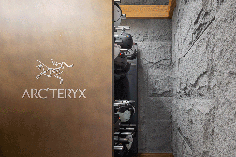 ARC TERYX Store Beidahu Ski Resort by STILL YOUNG