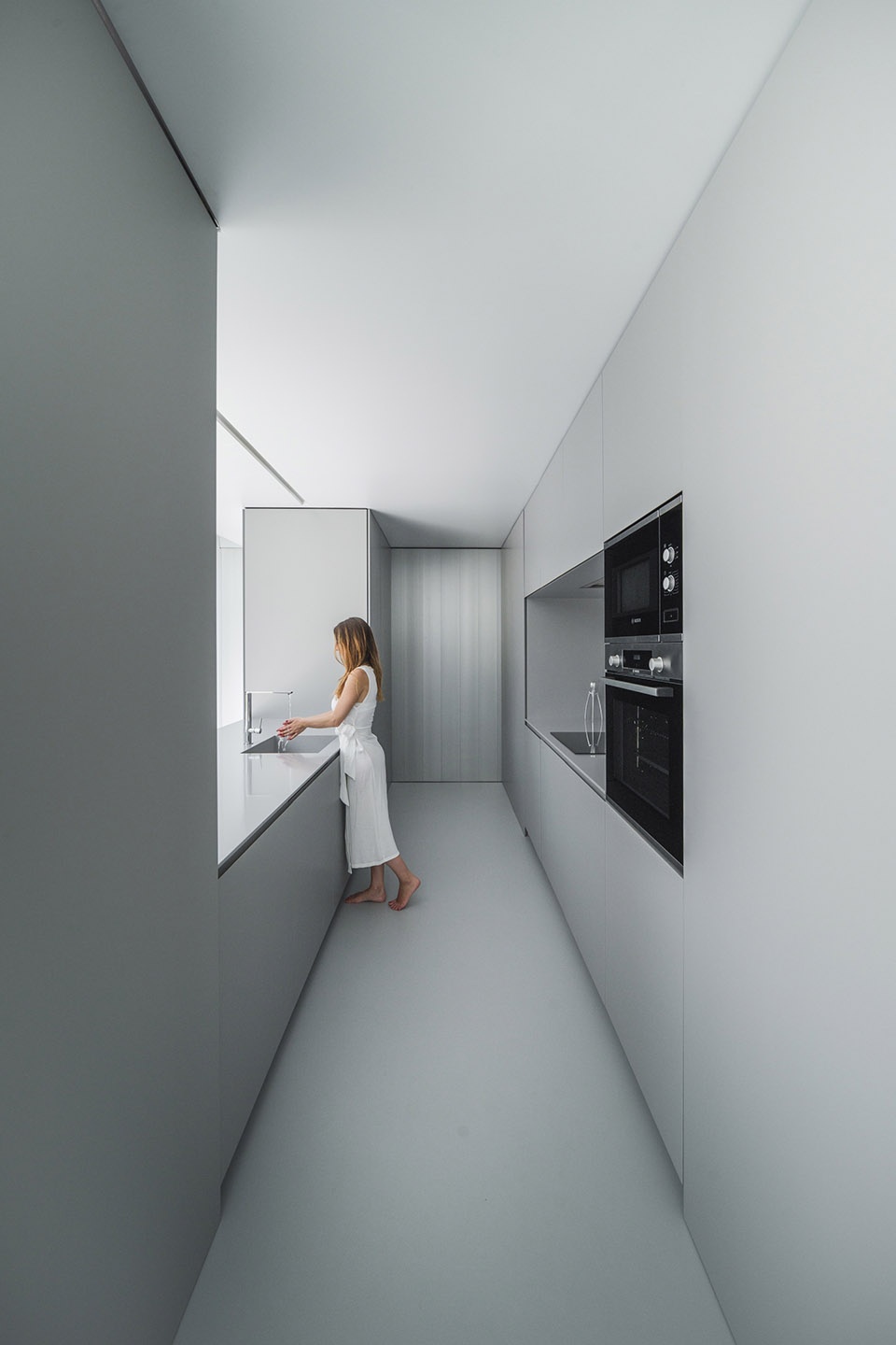 NIU N290 by FRAN SILVESTRE ARQUITECTOS