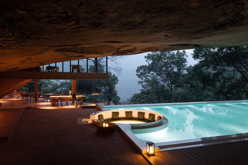 shanlu cave hotel by poetic design office of sp space