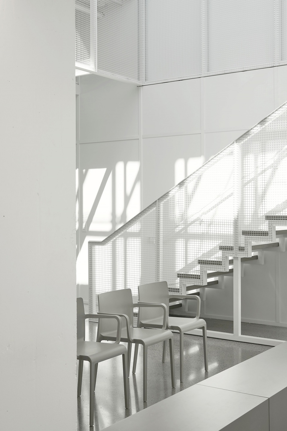 clinique dentaire by studio jean verville architectes