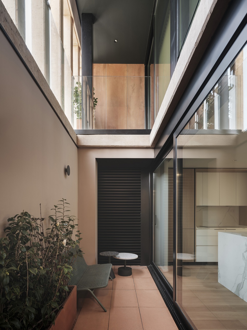 cornes espacio residencial by carbajo barrios arquitectos