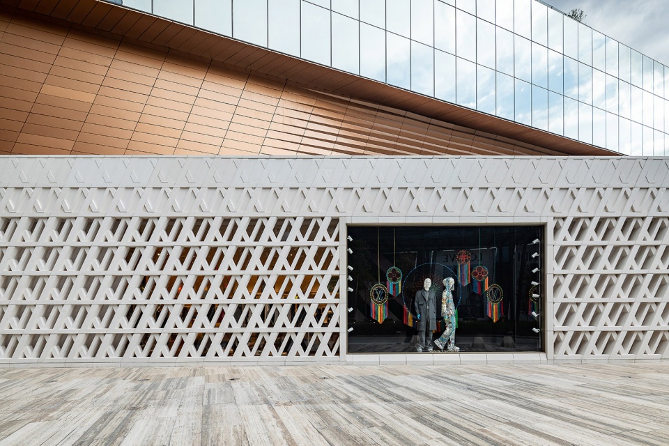 the louis vuitton artz store by materia louis vuitton malletier