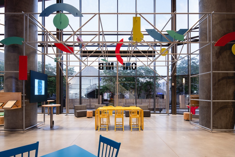 Design of the NFB new reception area by Taktik design