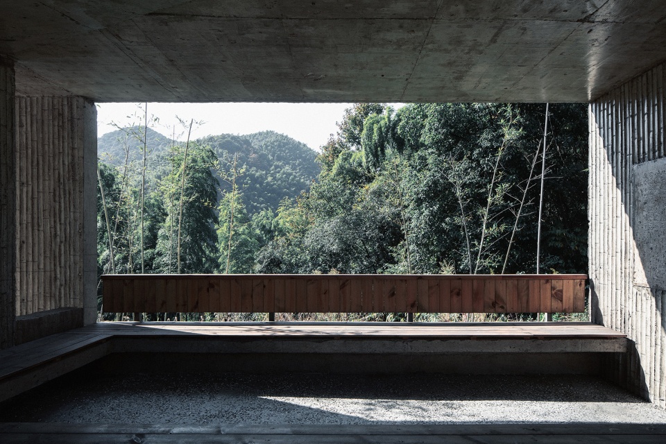 A Rest Station on A Mountaintop by JumpingHouseLab