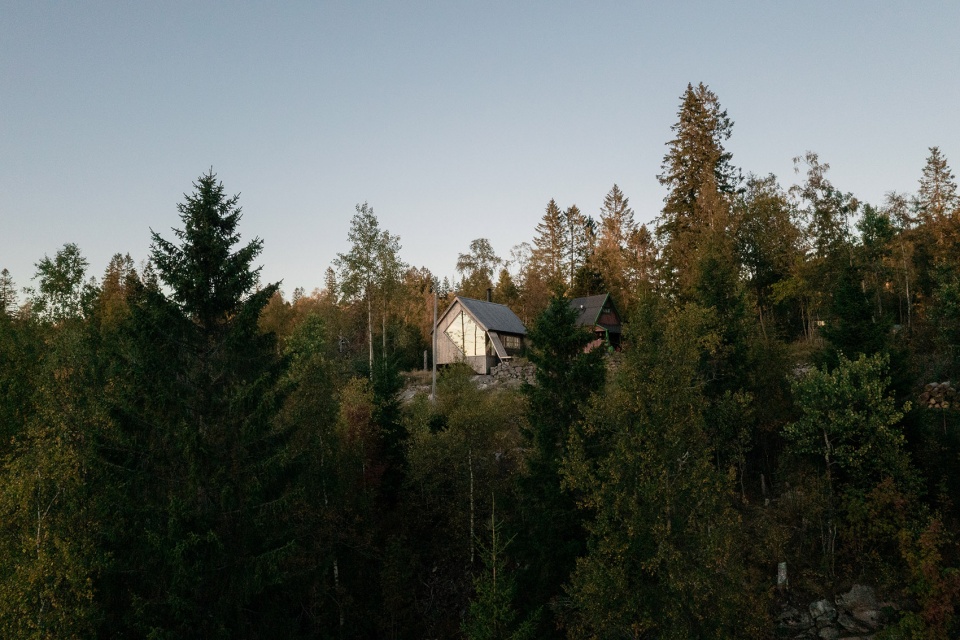 cabin in nordmarka norway by rever drage architects