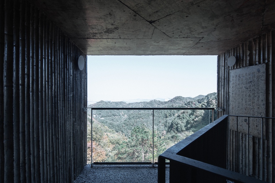 A Rest Station on A Mountaintop by JumpingHouseLab