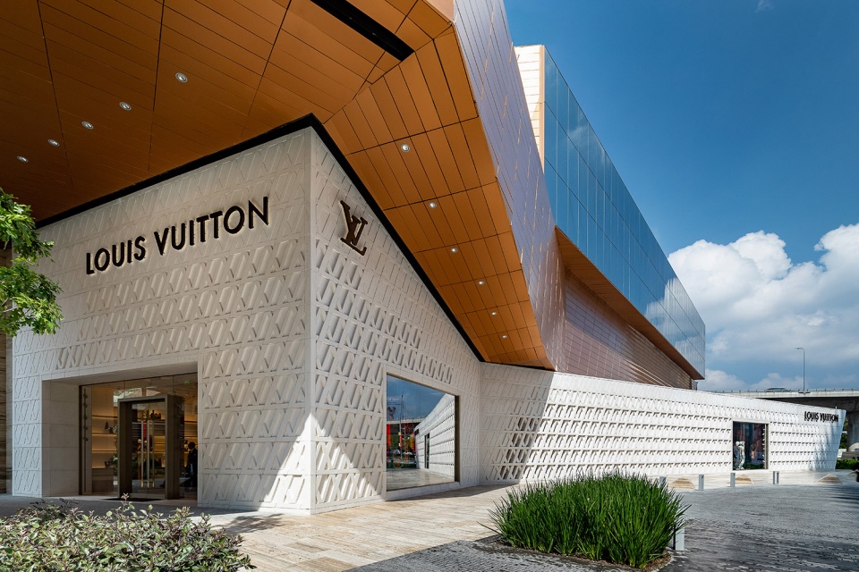 the louis vuitton artz store by materia louis vuitton malletier