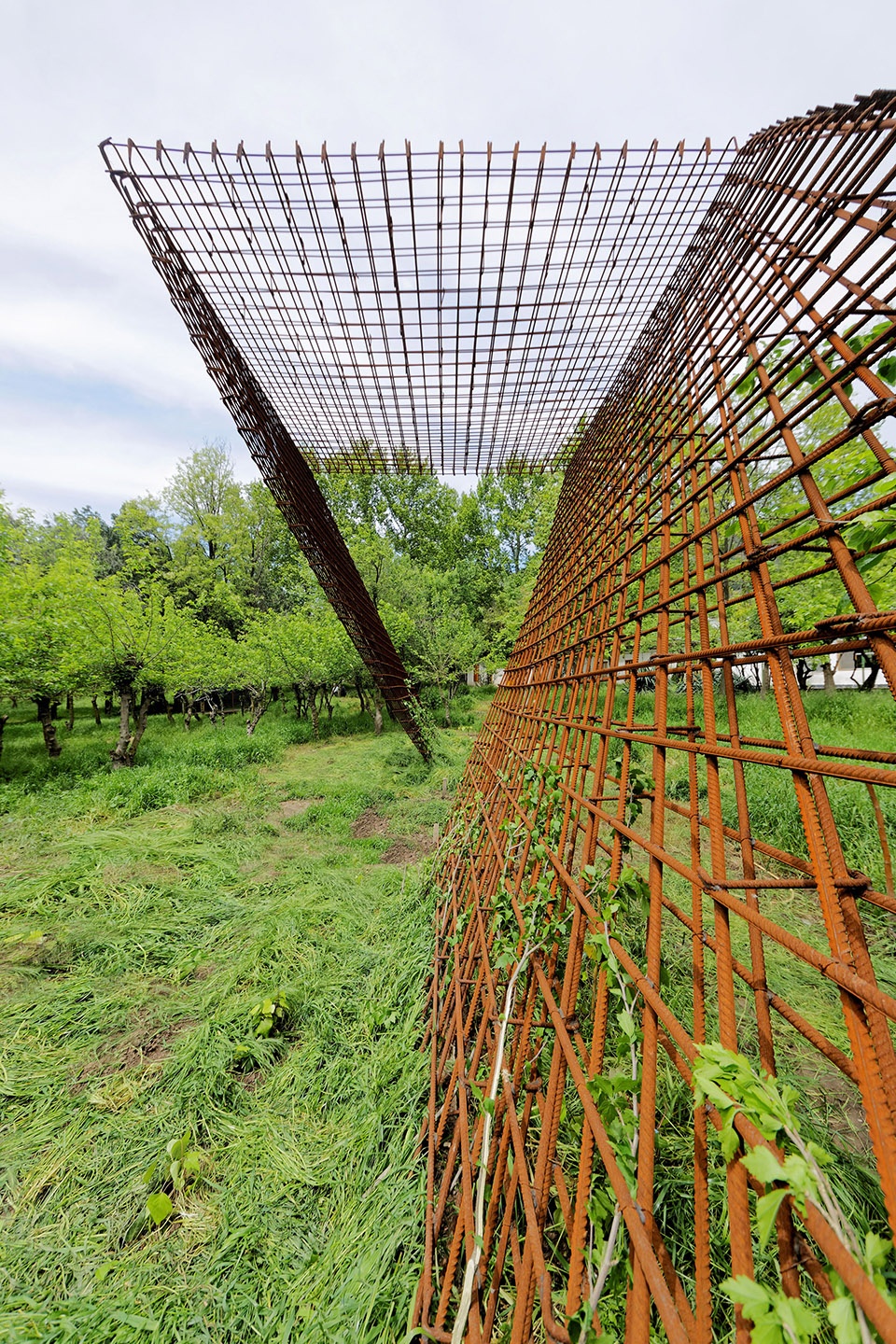 Baba Beski s Garden by ZAV Architects