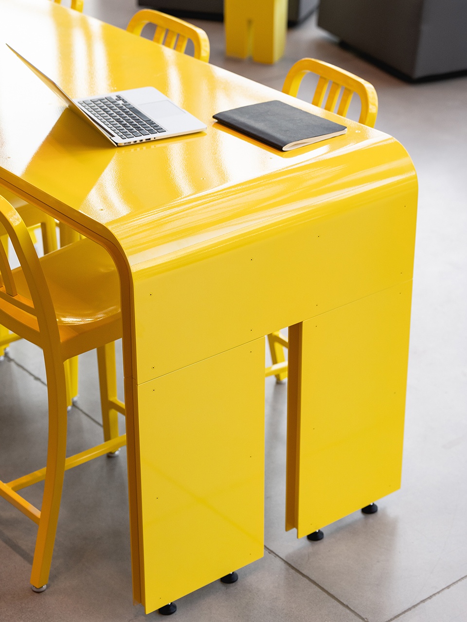 Design of the NFB new reception area by Taktik design