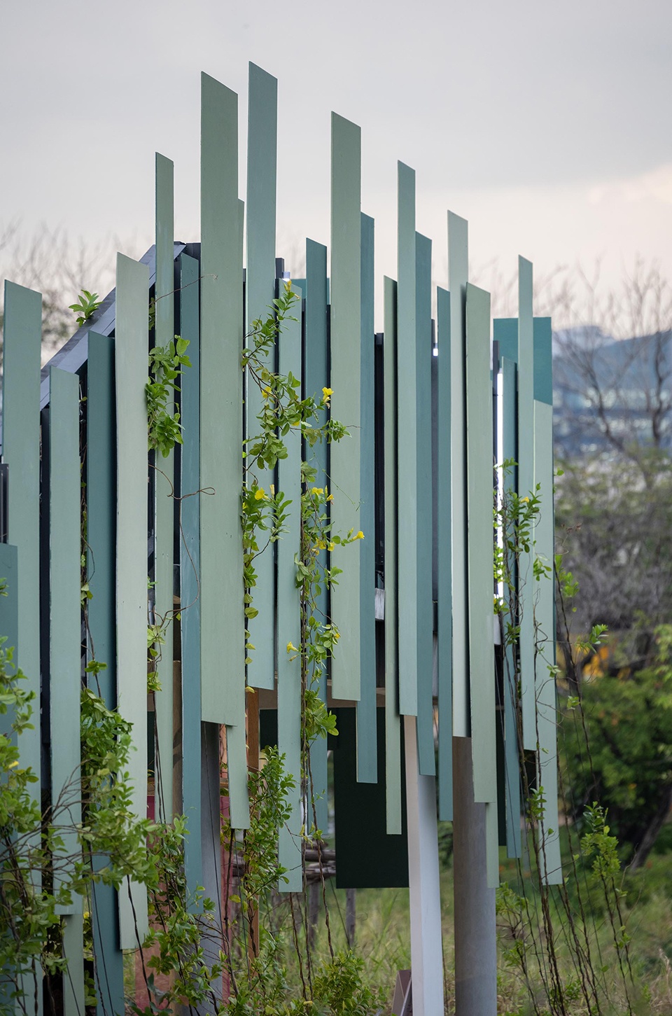 Benchakitti Rain Forest Observatory by HAS design and research