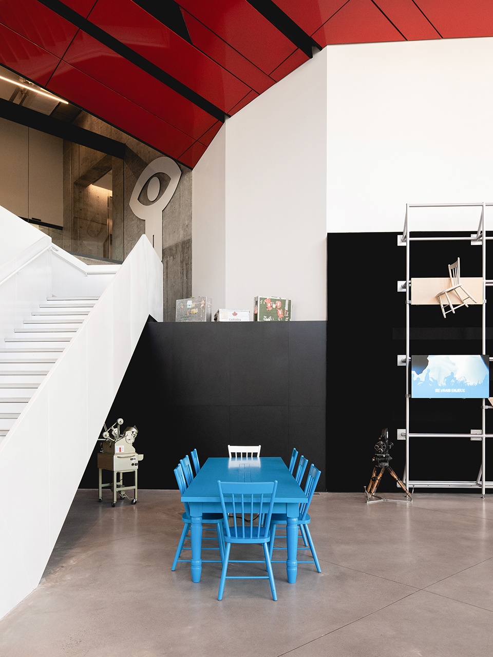 Design of the NFB new reception area by Taktik design