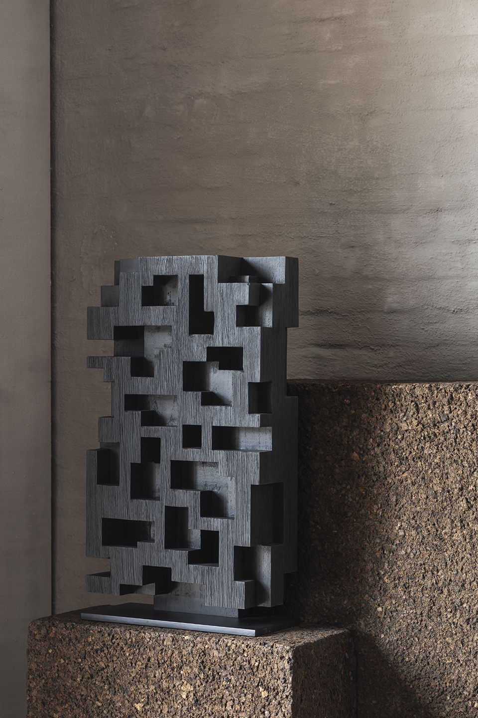 AlbanLanore ModernShapesEditions Stele ©TijsVervecken 43A7258
