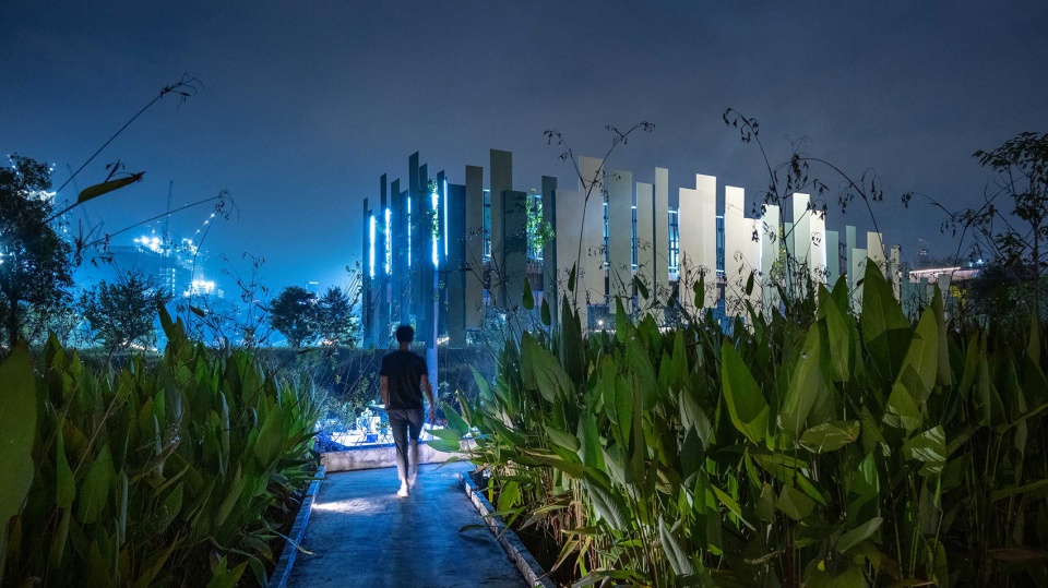 Benchakitti Rain Forest Observatory by HAS design and research