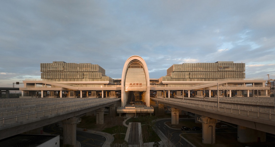 topic hangzhouxi railway station