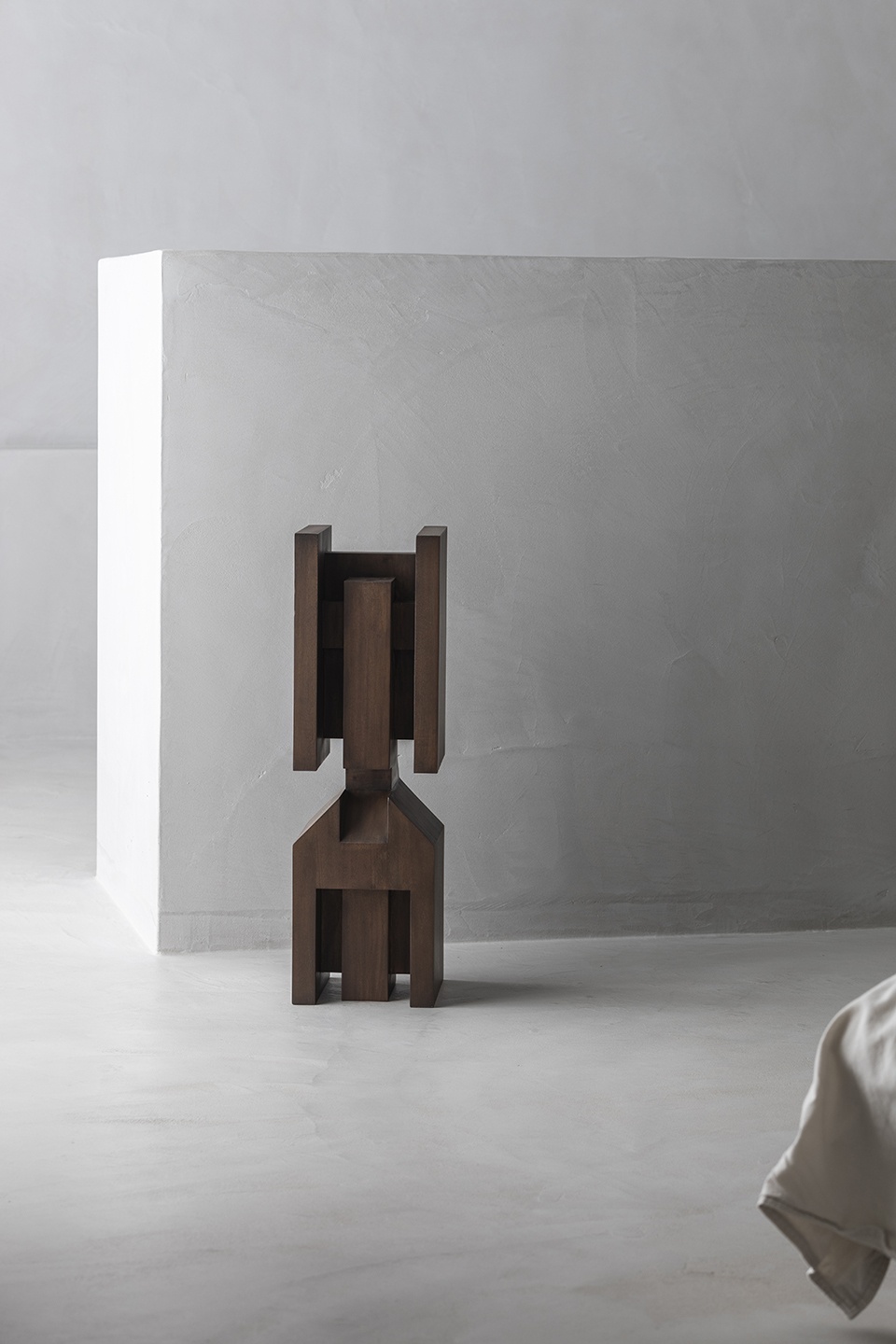 LeviHawken ModernShapesEditions ©TijsVervecken 43A9831