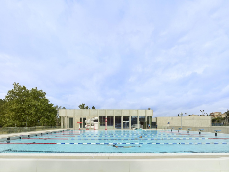 paicherou aquatic centre by taillandier architectes associes