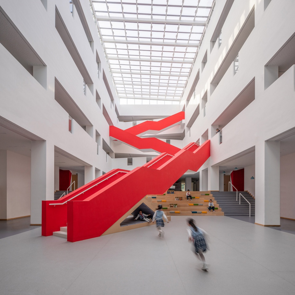 hengdian wenrong experimental primary school by architecture squared