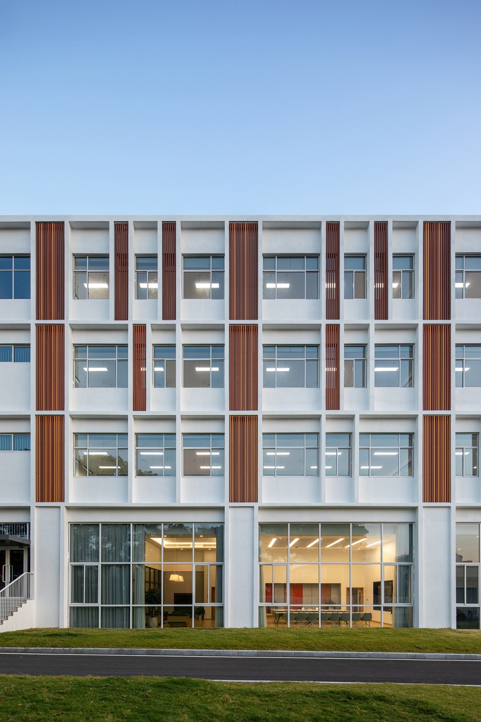 hengdian wenrong experimental primary school by architecture squared