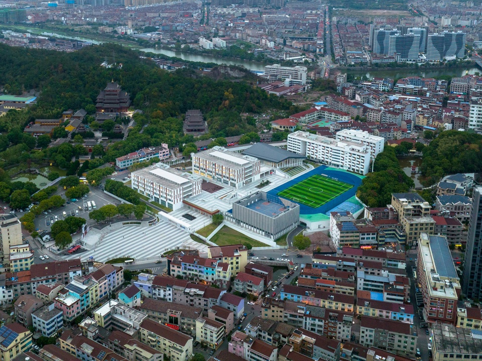 hengdian wenrong experimental primary school by architecture squared