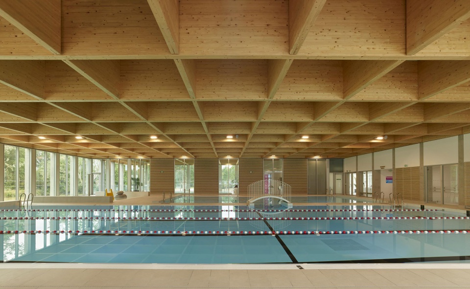 paicherou aquatic centre by taillandier architectes associes