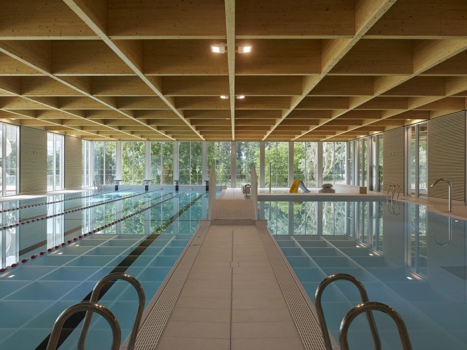 paicherou aquatic centre by taillandier architectes associes