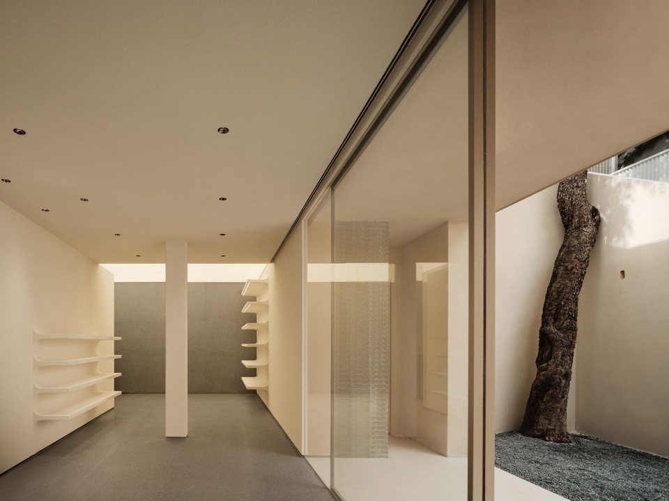 tosummer flagship guozijian st by fog architecture
