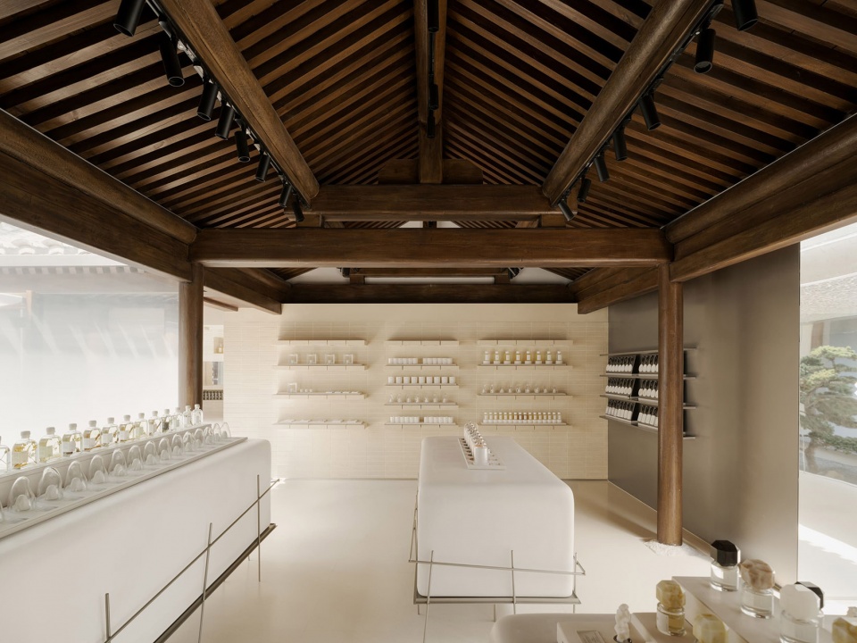 tosummer flagship guozijian st by fog architecture