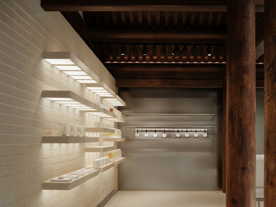 tosummer flagship guozijian st by fog architecture