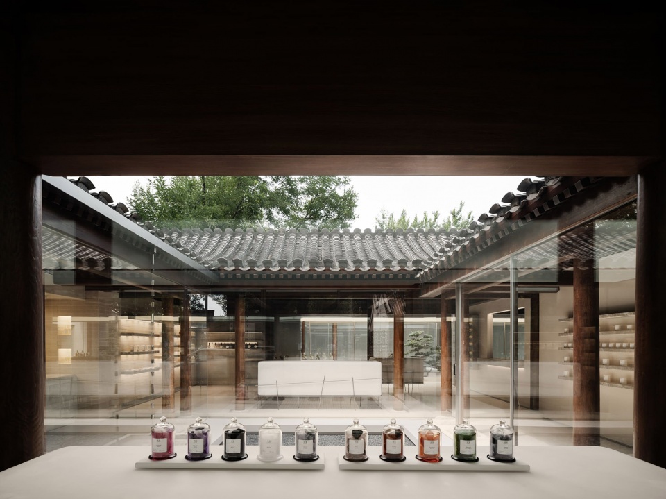 tosummer flagship guozijian st by fog architecture