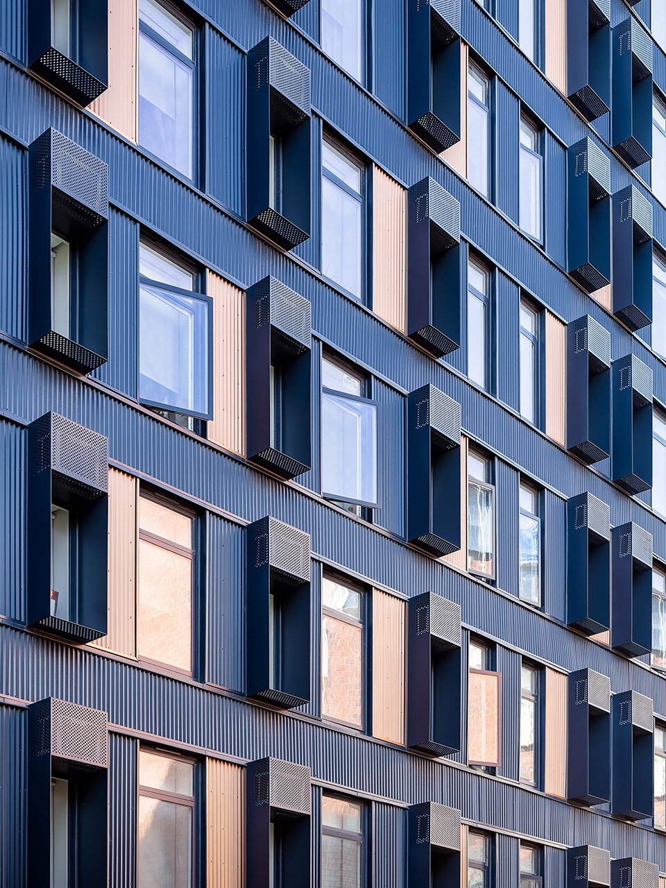 AS008 tres puentes by shakespeare gordon vlado architects