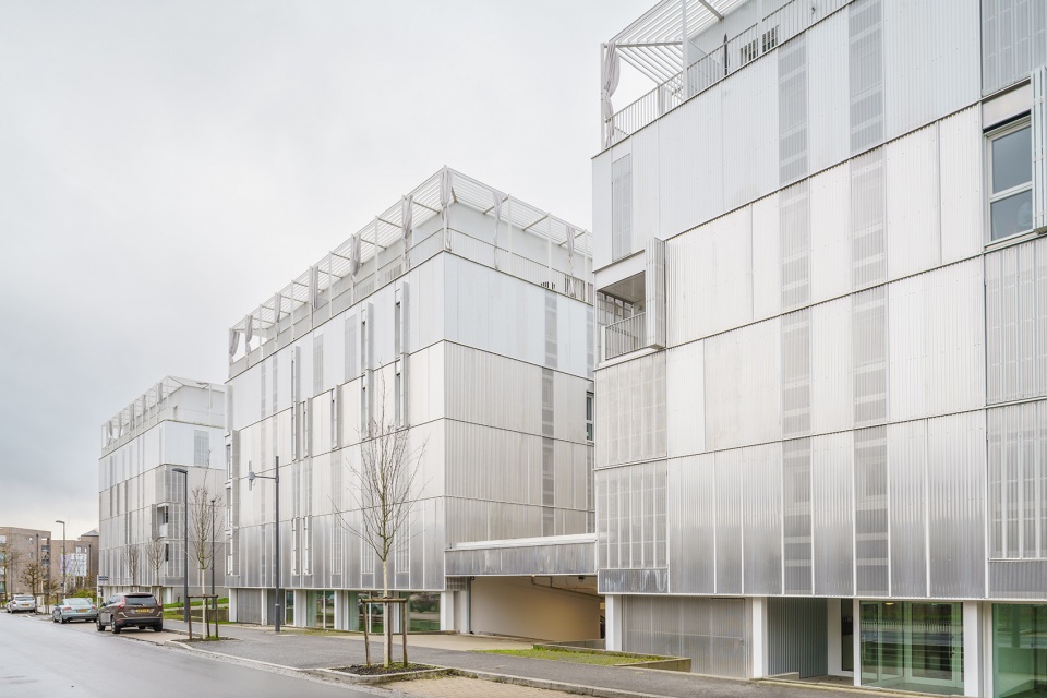 HOUSING in KIEM LUXEMBOURG by Amann Canovas Maruri Adelino Magalhaes