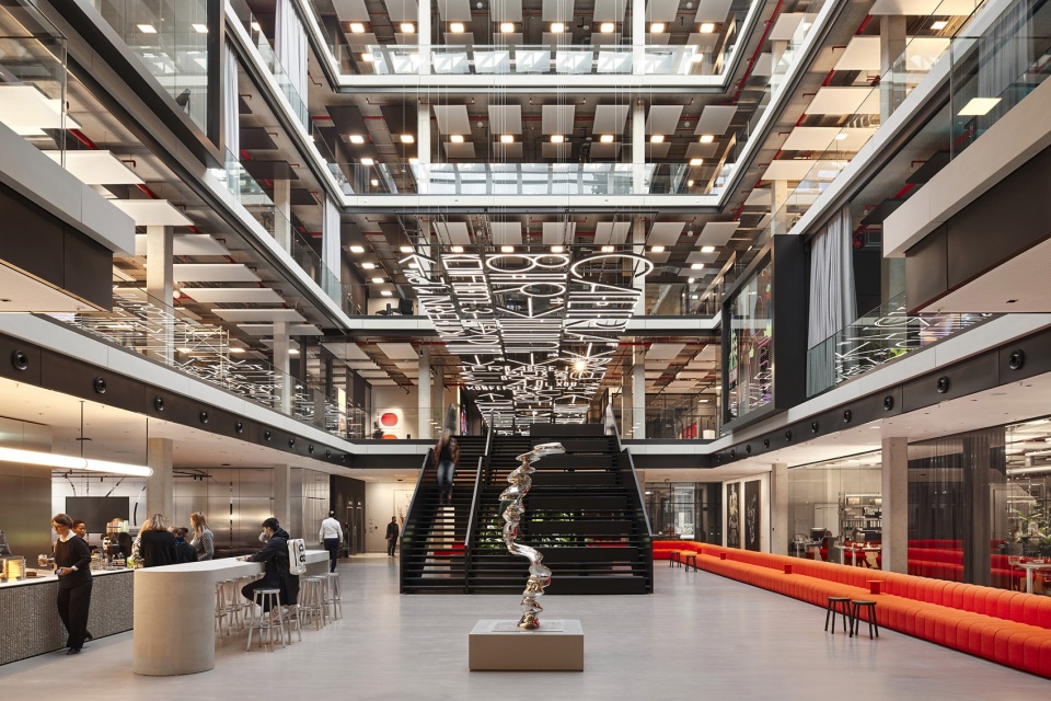 house of communication by henn