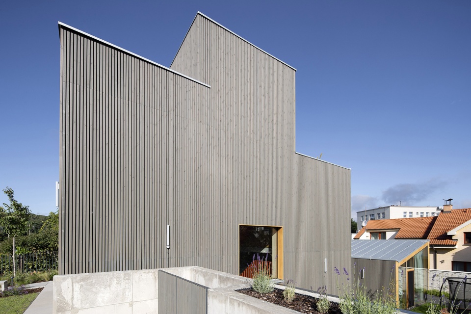 NA RADE by NOIZ architekti