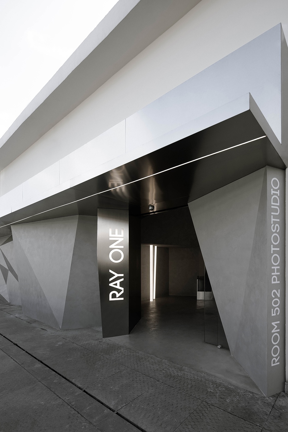 RAYONE STUDIO China by Qisi Design