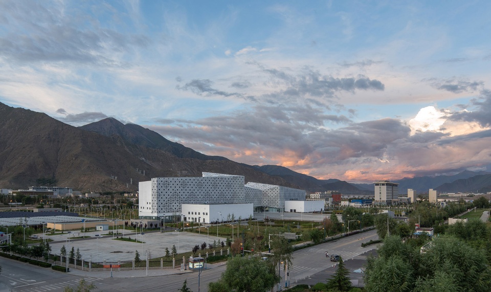 tibet natural science museum by cendes design