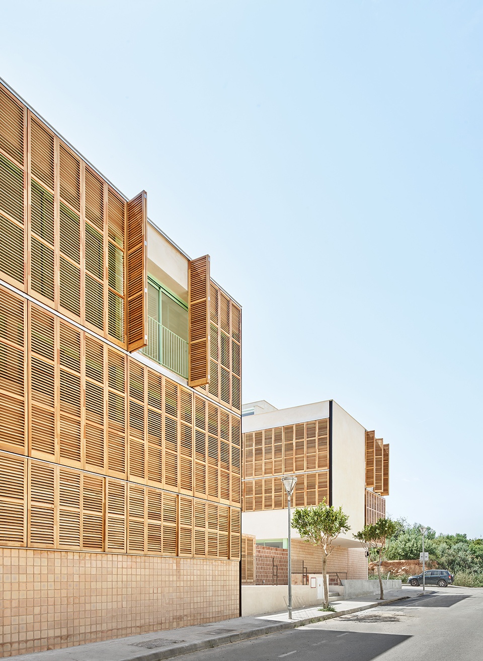 54 subsidized homes in Mallorca by Alventosa Morell Arquitectes