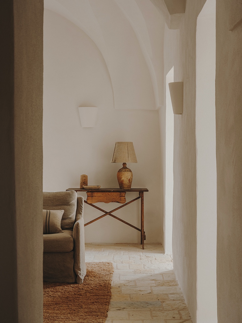 Casolare Scarani by Studio Andrew Trotter