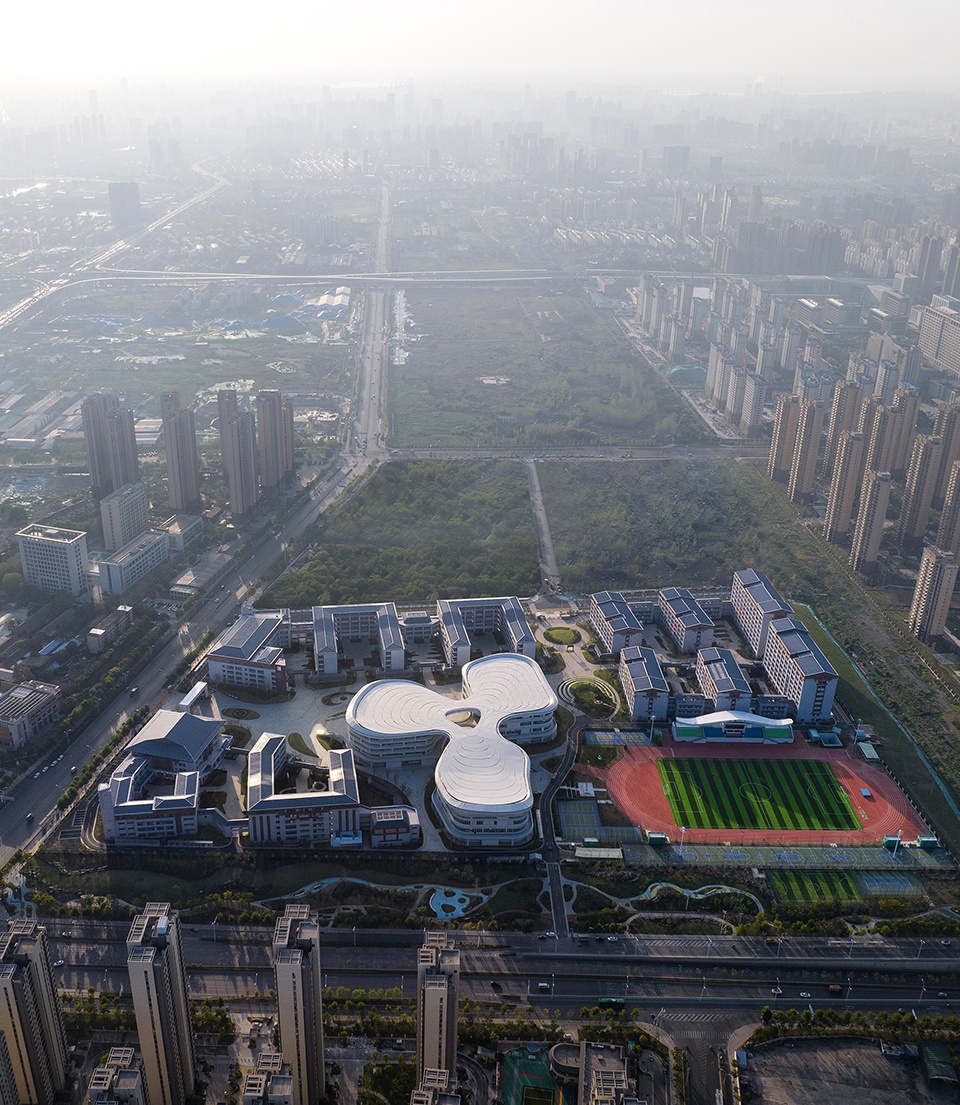 The East Campus of Hefei No 1 High School by UAD
