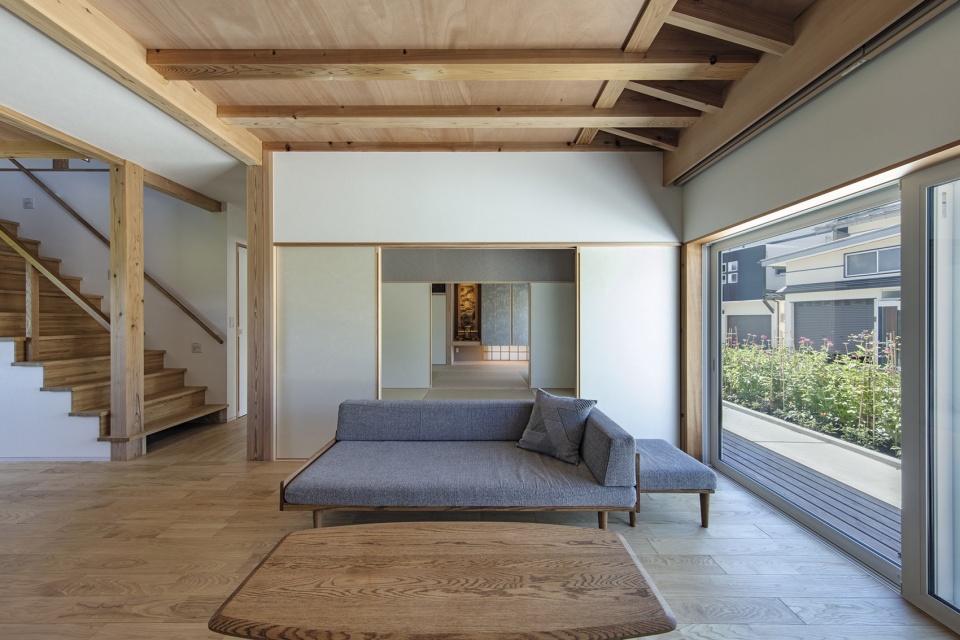 villa uonuma by tsutsumi associates