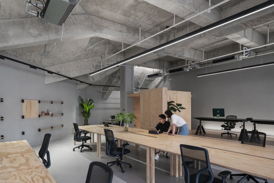 E Studio Office China by E Studio