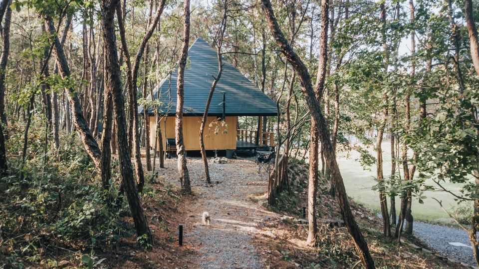 Wild Home 96 The Pyramid Cabin China by Wiki World Advanced Architecture Lab