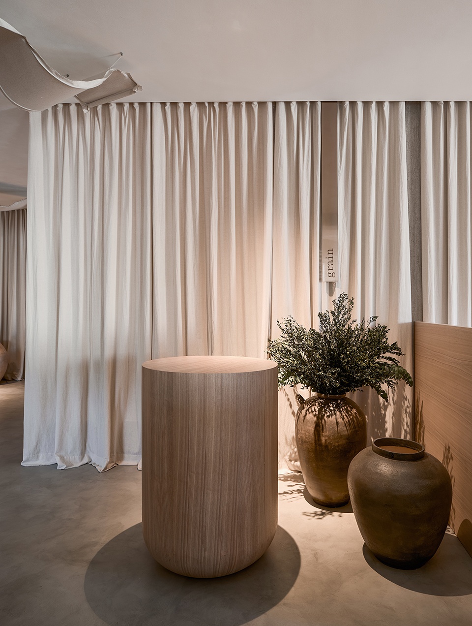 GRAIN restaurant by DA bureau